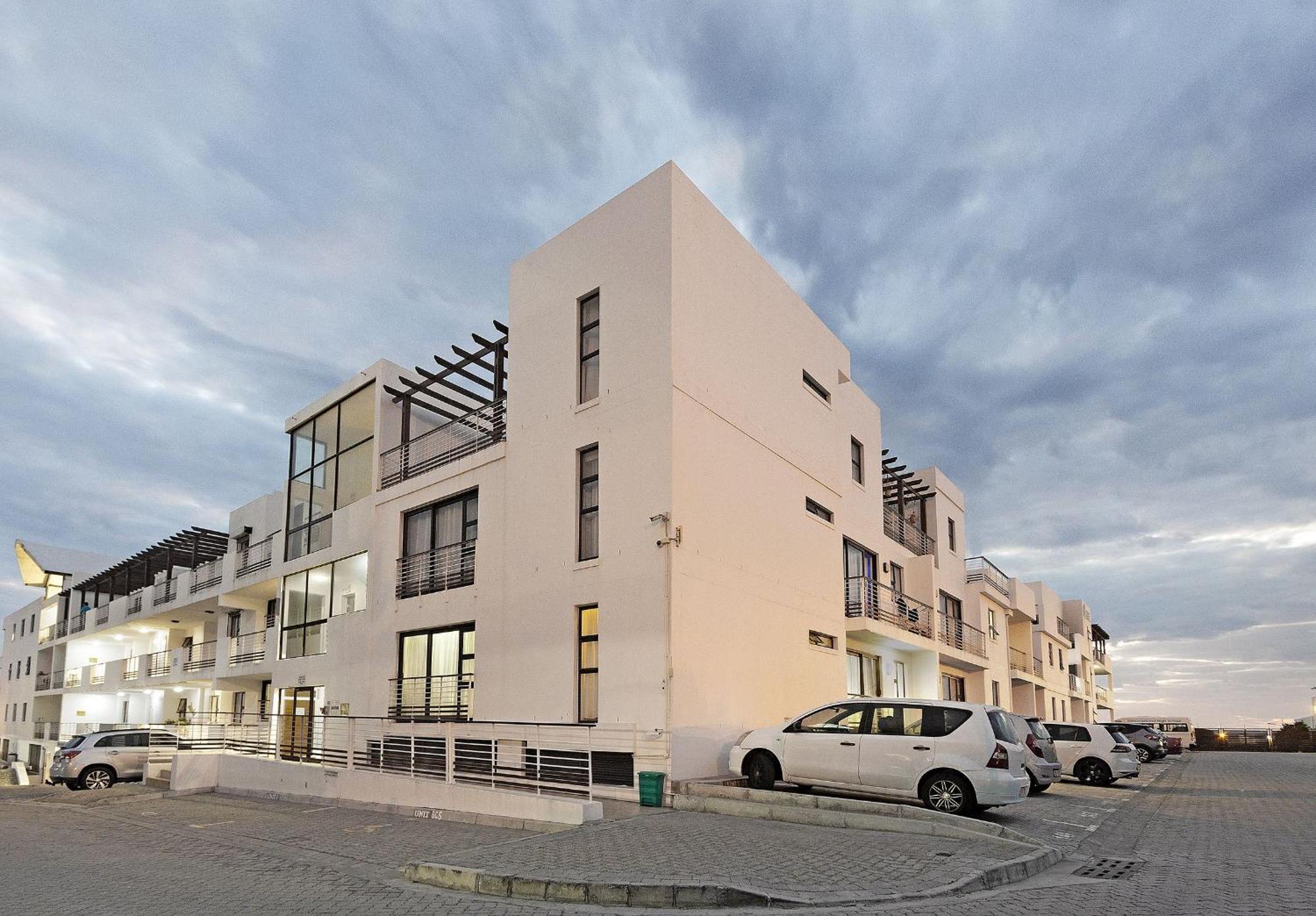 Azure 11 Apartment Bloubergstrand Exterior photo